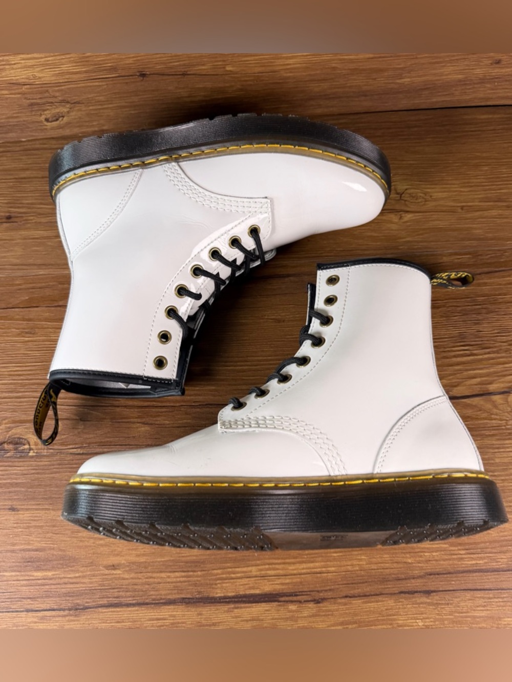 Dr. Martens White Zavala Combat Boots Lace Up Size 7 Women’s Shoes - Picture 3 of 10